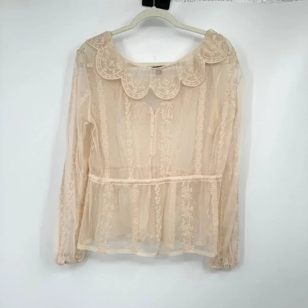 Scully Leather Honey Creek Ivory Embroidered Mesh Tie Front Blouse Woman’s size - Picture 10 of 12